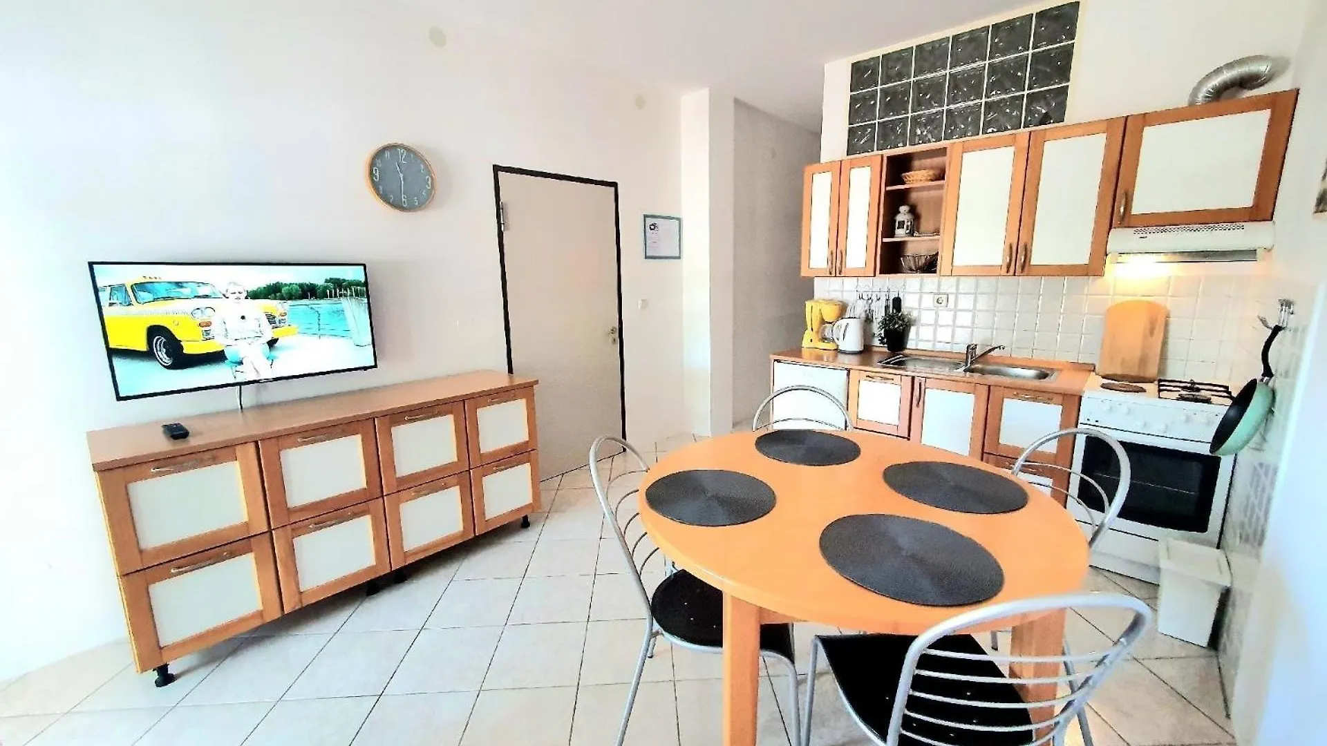 Apartment Ferienwohnung Fuer 3 Personen Ca 35 M In Baska, Adriakueste Kroatien Kroatische Inseln Croatia