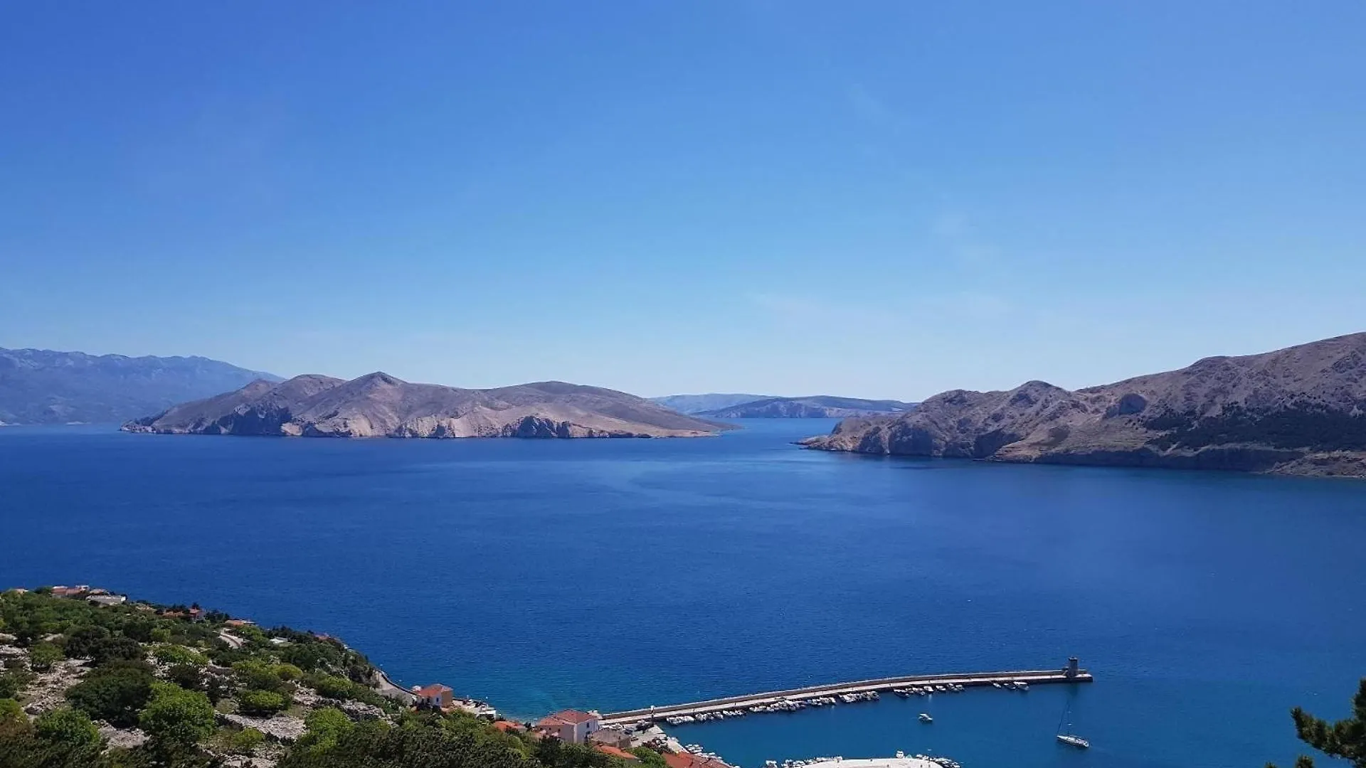 Ferienwohnung Fuer 3 Personen Ca 35 M In Baska, Adriakueste Kroatien Kroatische Inseln 0*, Baska (Krk) Croatia