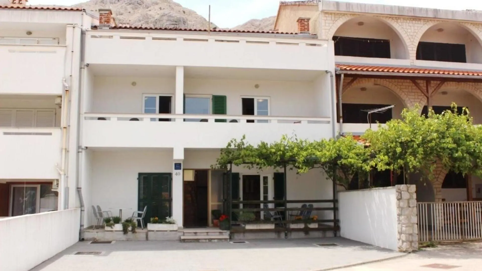 Ferienwohnung Fuer 3 Personen Ca 35 M In Baska, Adriakueste Kroatien Kroatische Inseln Apartment
