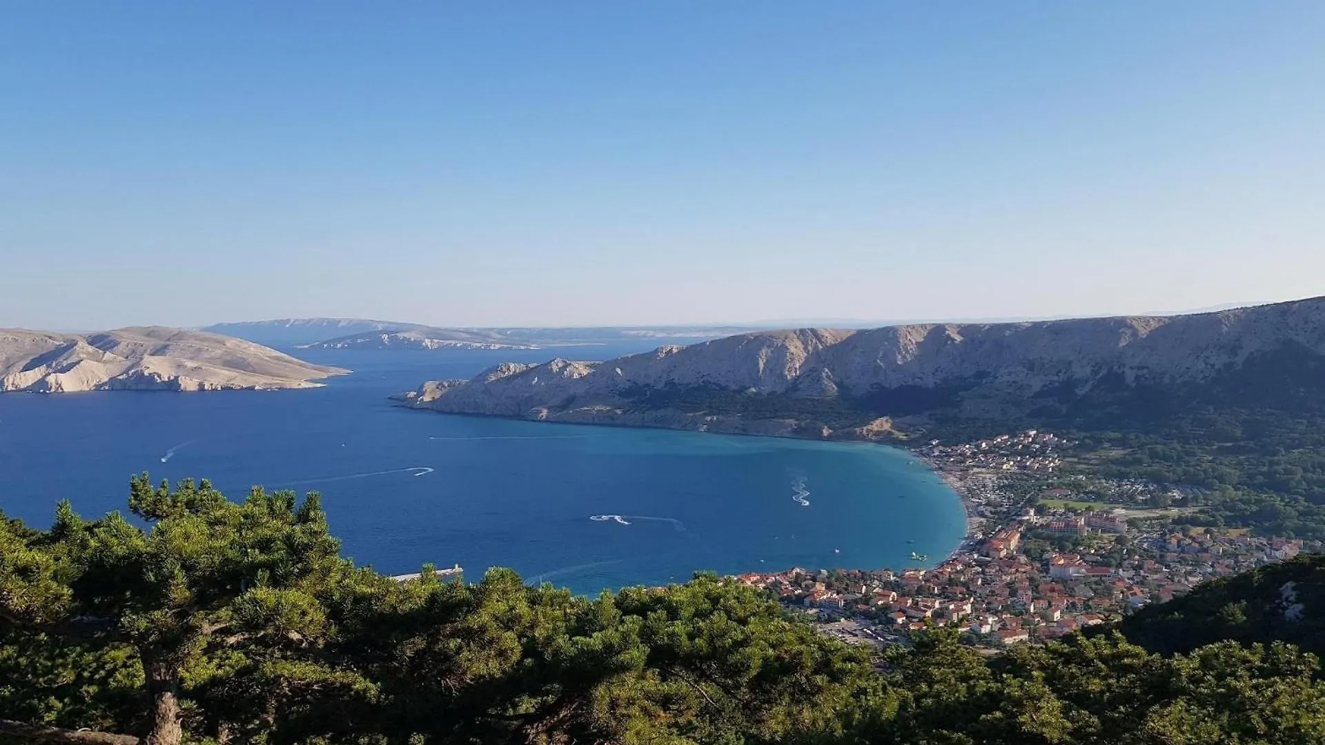Apartment Ferienwohnung Fuer 3 Personen Ca 35 M In Baska, Adriakueste Kroatien Kroatische Inseln